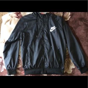 NWOT Nike Windbreaker 💫